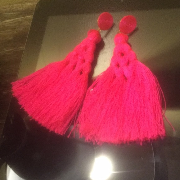 Pink fashion earrings - Picture 1 of 1